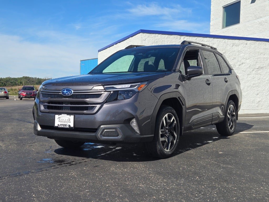 New 2026 Subaru Forester Touring AWD/4WD image 4