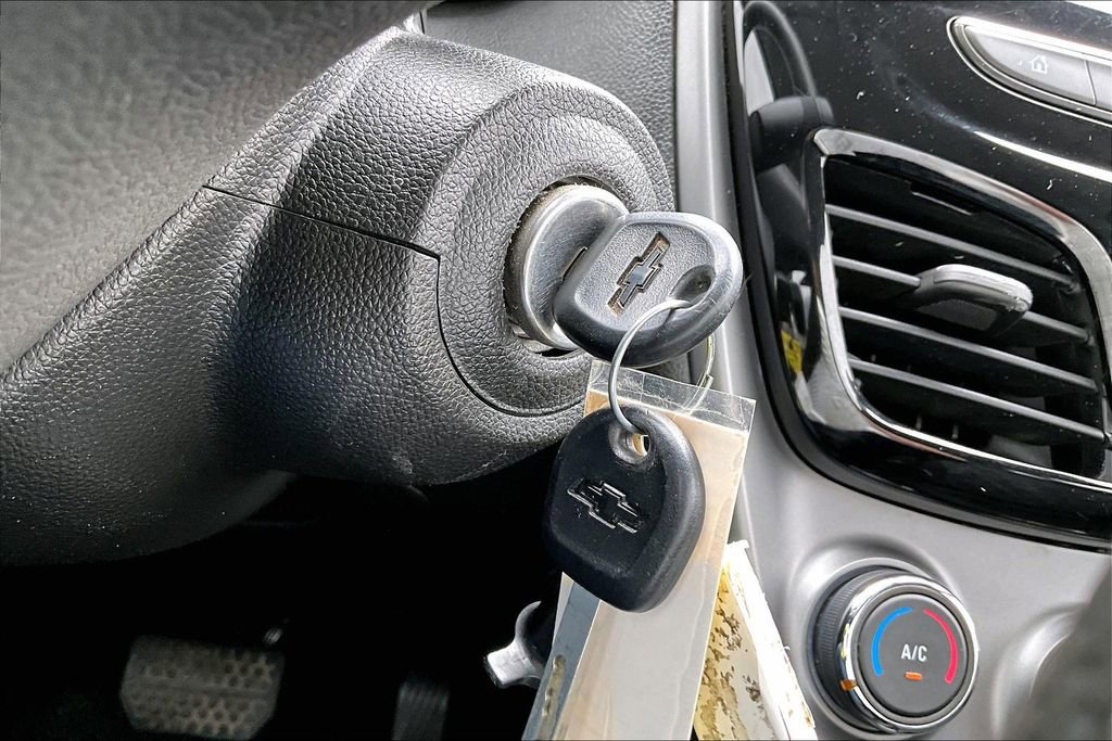 Used 2019 Chevrolet Spark LS FWD image 31