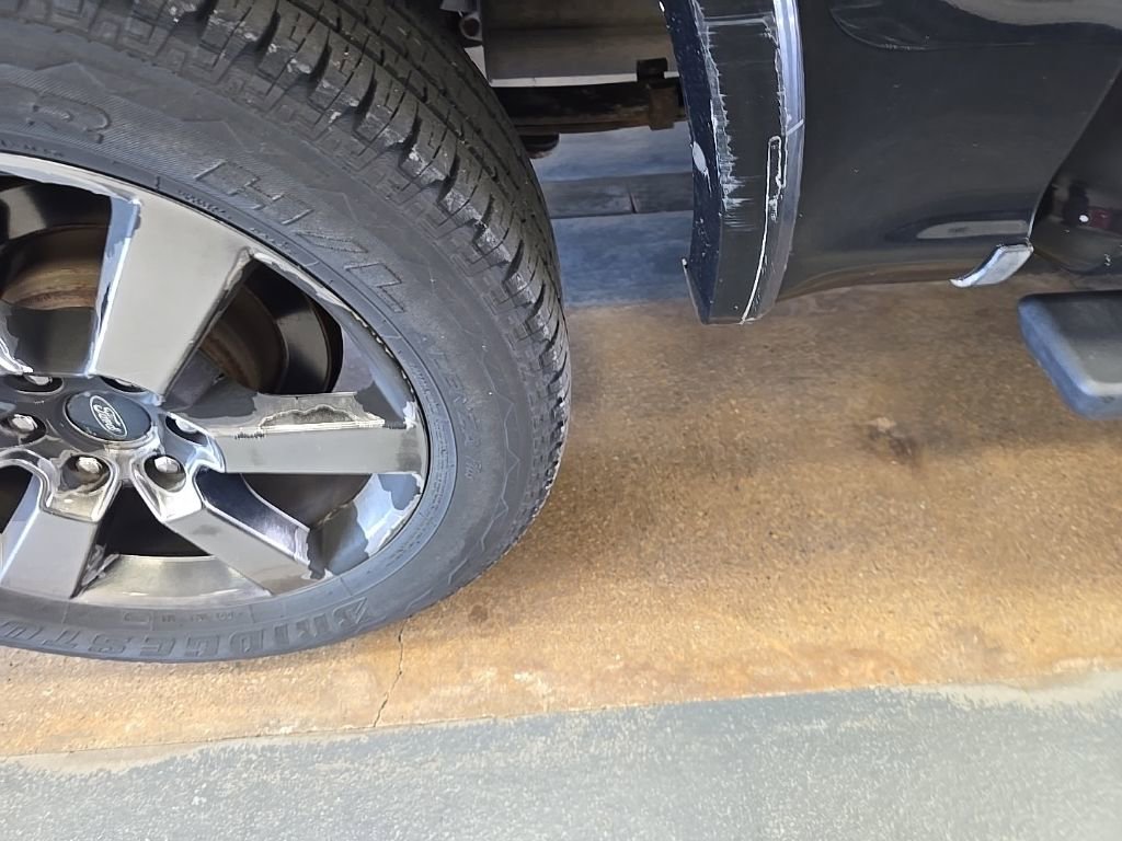 Used 2015 Ford F150 XLT w/ Equipment Group 301A Mid image 8