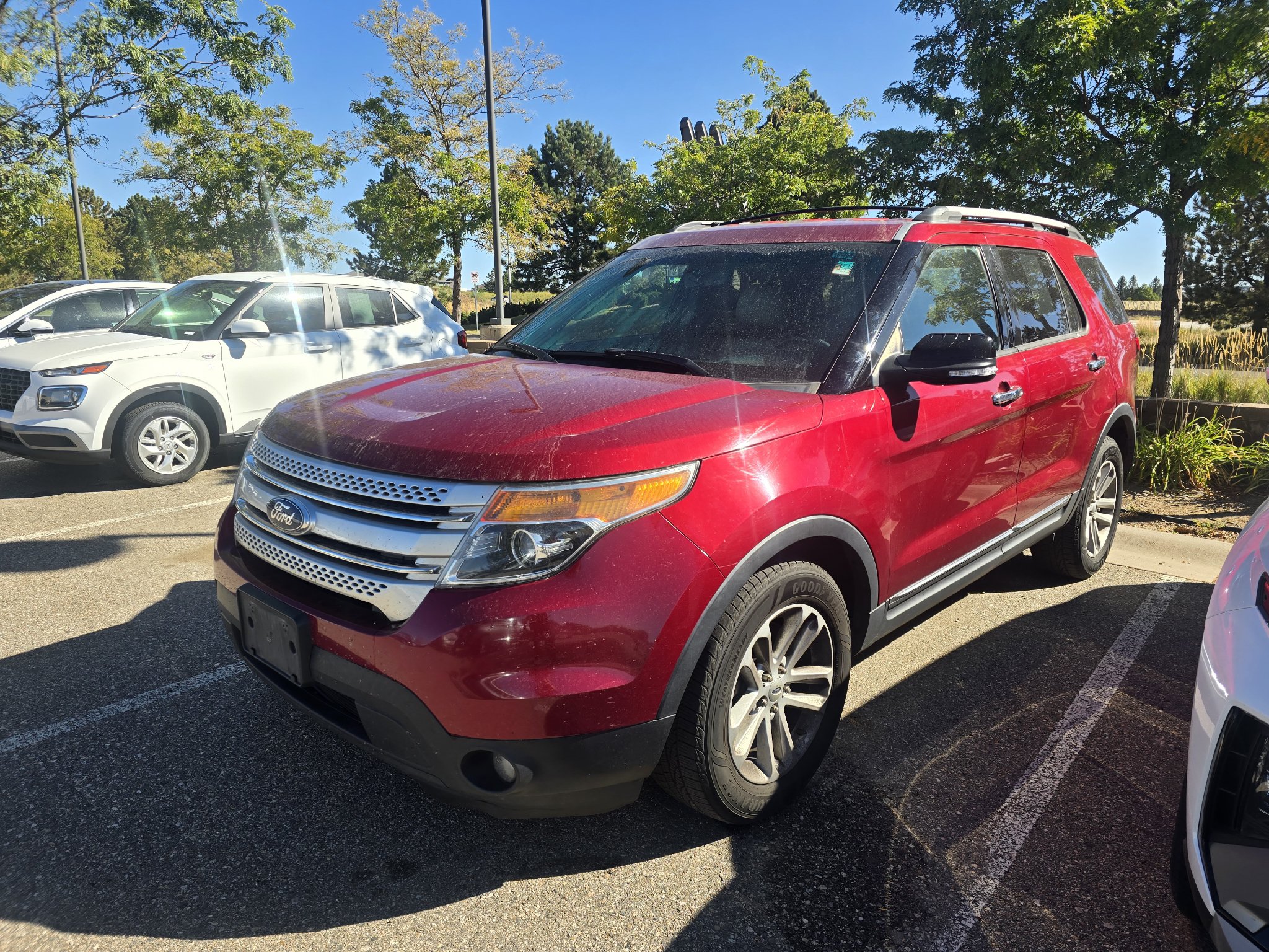 Used 2013 Ford Explorer XLT AWD/4WD image 12