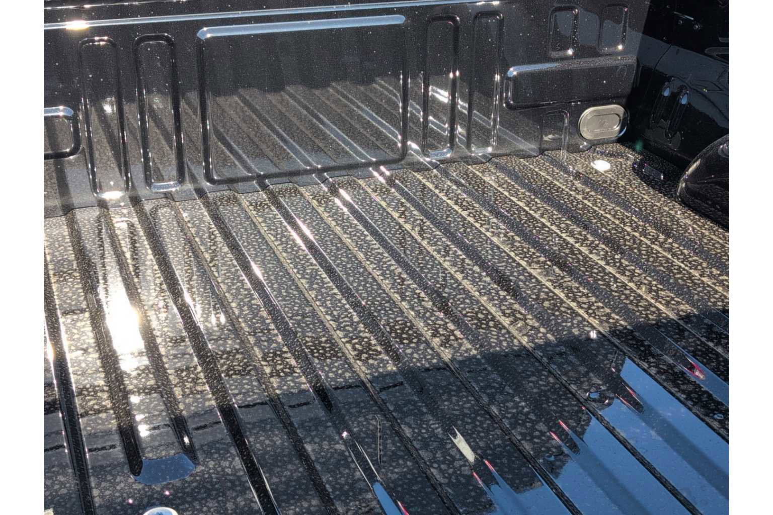 New 2025 Ford F150 Lariat w/ Equipment Group 501A Mid image 17