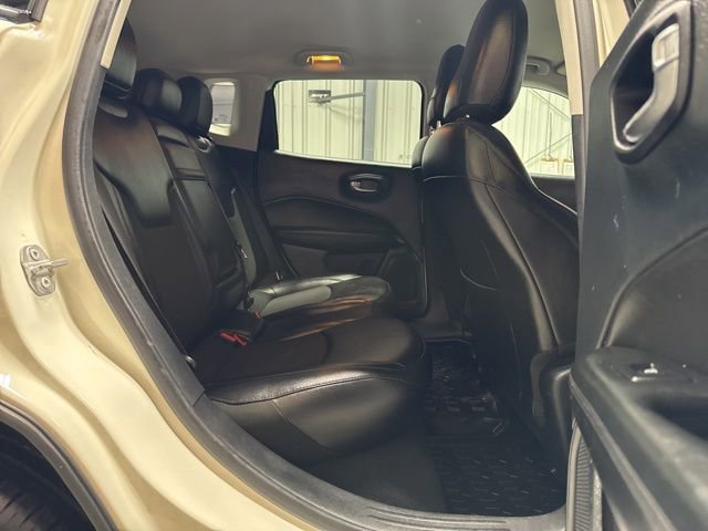 Used 2019 Jeep Compass Altitude image 22