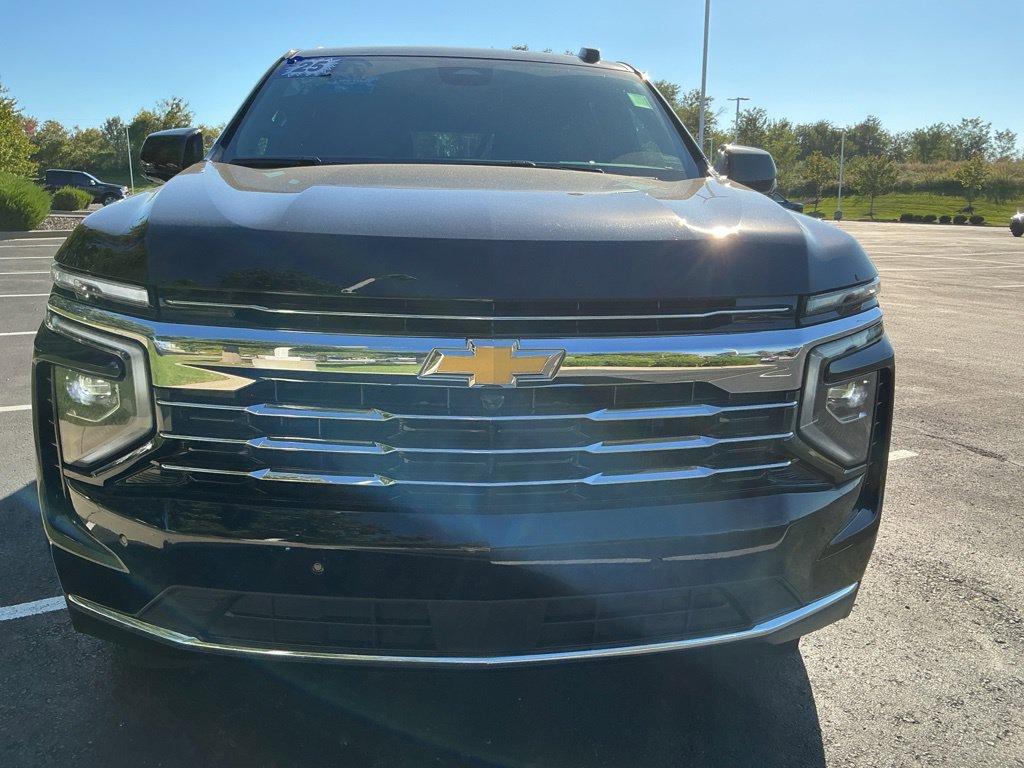 Used 2025 Chevrolet Tahoe LT AWD/4WD image 18