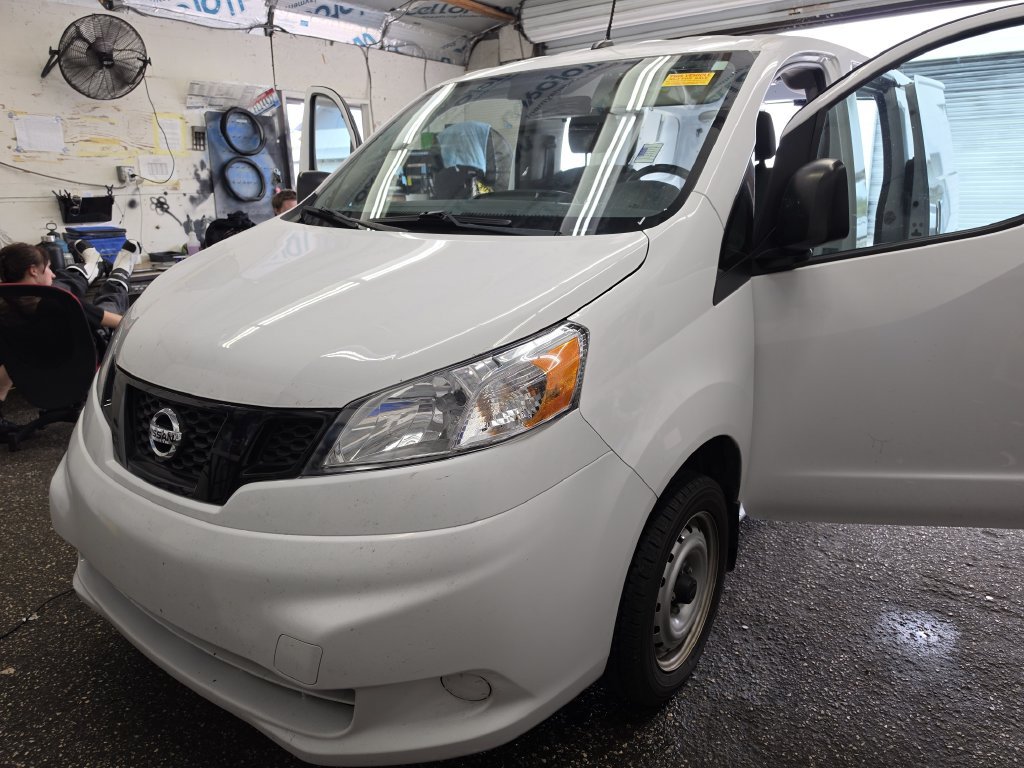 Used 2021 Nissan NV200 S w/ Back Door Glass Package FWD image 10