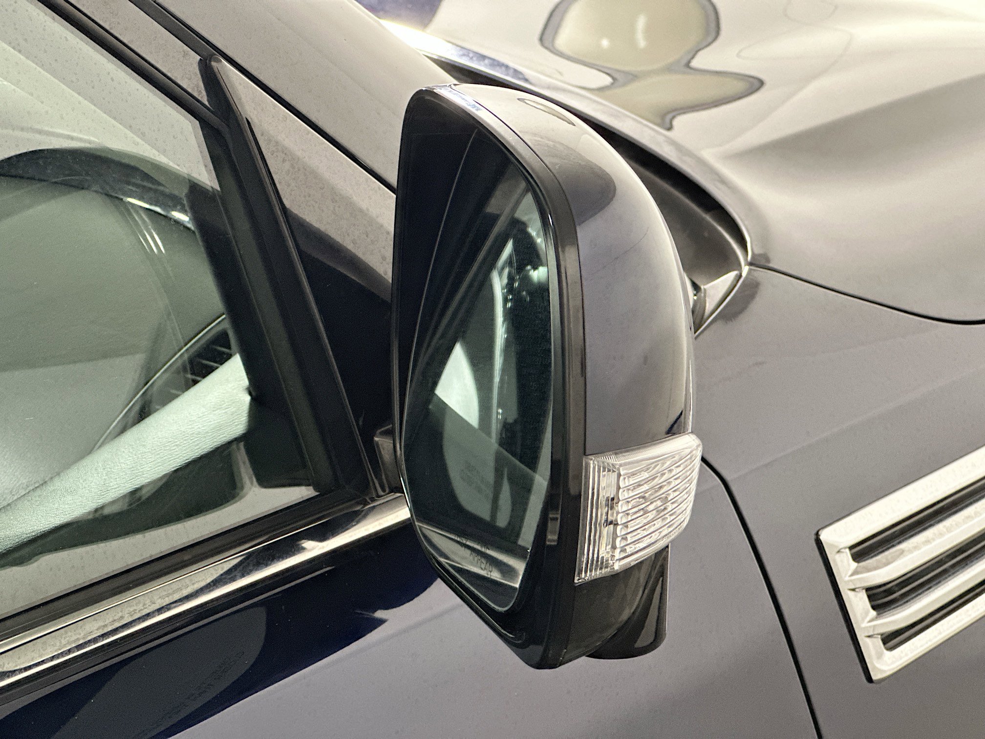 Used 2024 INFINITI QX80 Luxe image 10