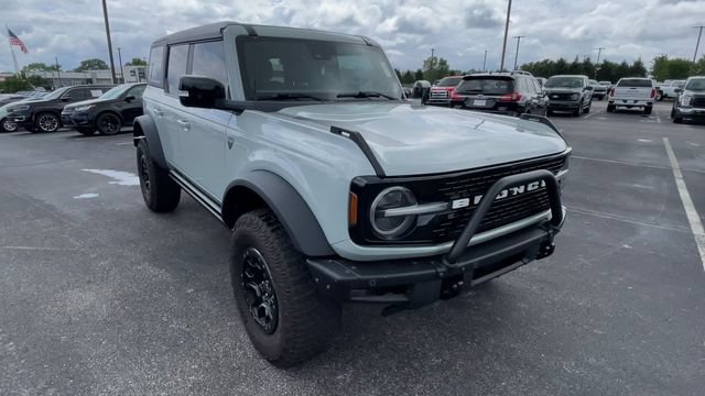 Used 2021 Ford Bronco First Edition AWD/4WD image 4