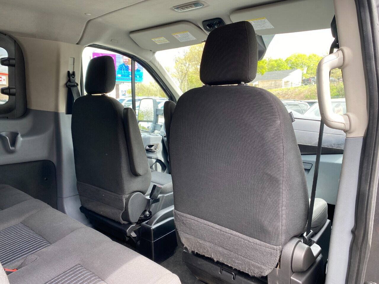 Used 2016 Ford Transit 350 XLT RWD image 31