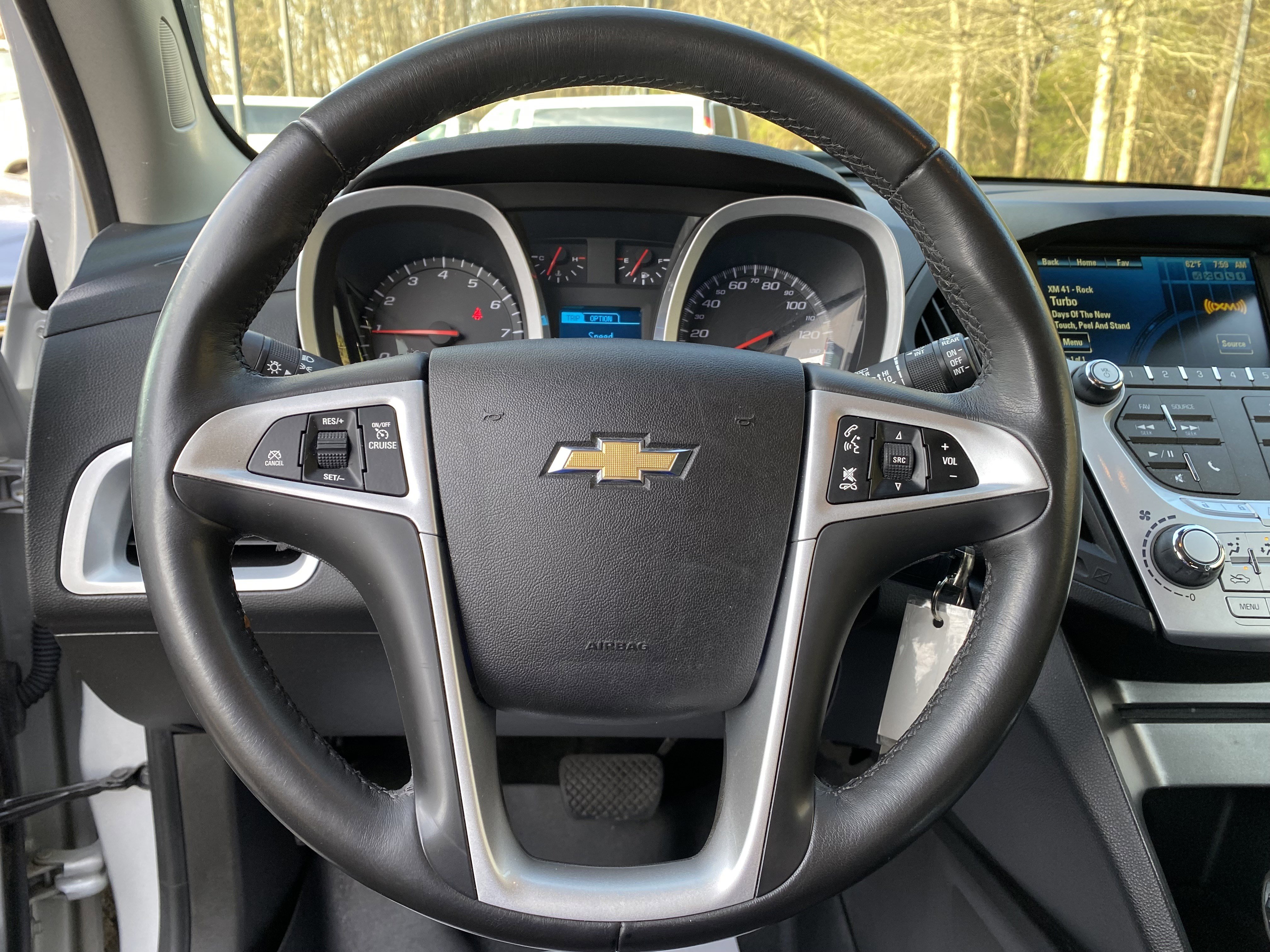 Used 2015 Chevrolet Equinox LT image 18