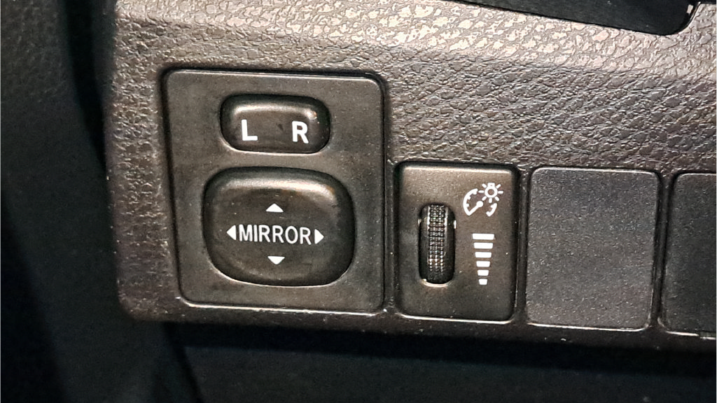 Used 2016 Toyota Corolla S FWD image 41