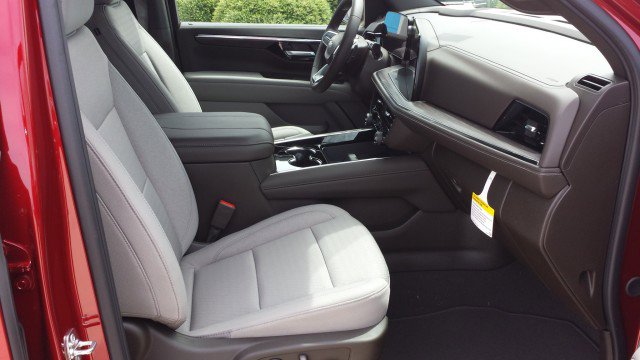 New 2026 Chevrolet Tahoe LS RWD image 25