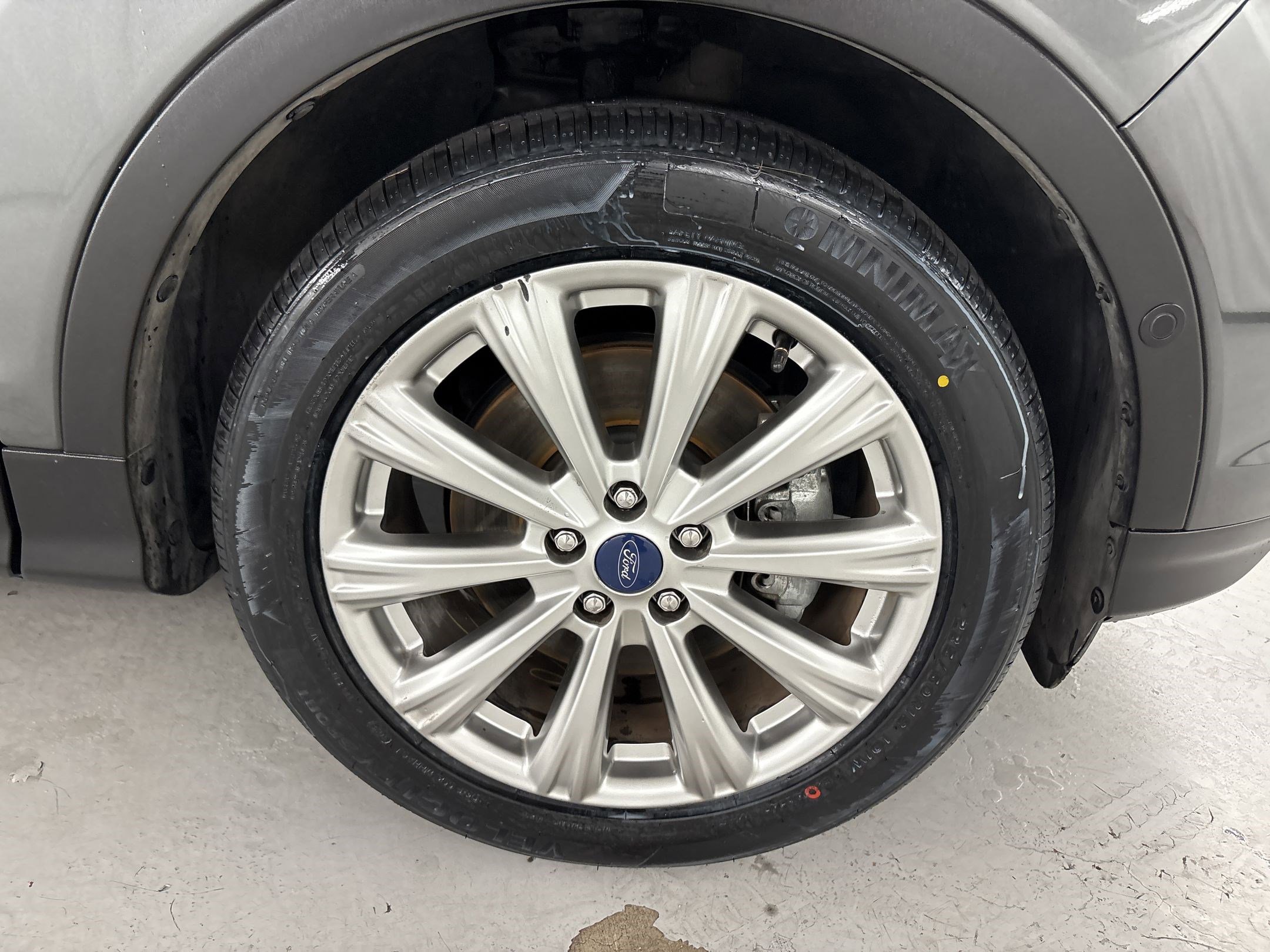 Used 2018 Ford Escape Titanium FWD image 12