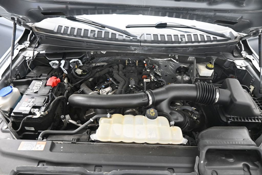 Used 2024 Ford Expedition Max XLT AWD/4WD image 24