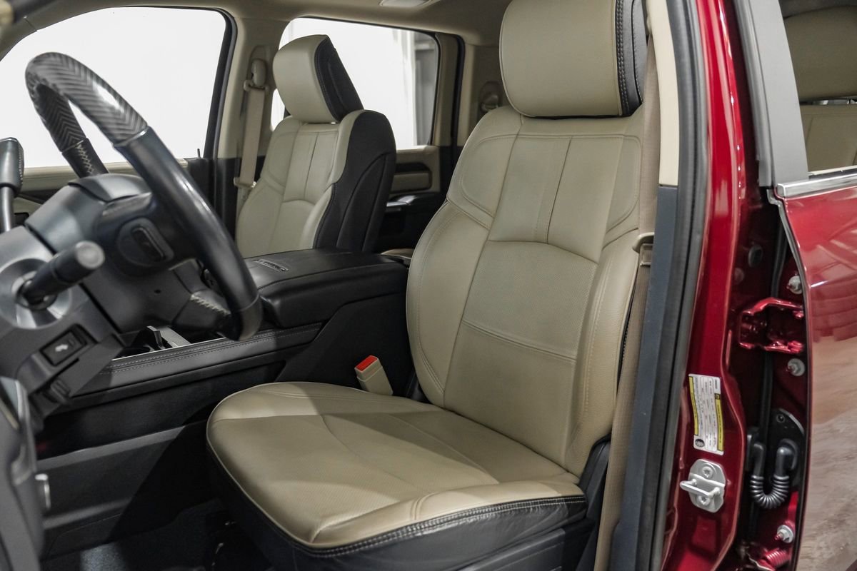 Used 2022 RAM 3500 Limited image 32