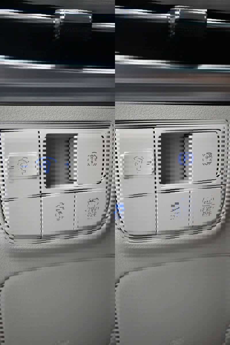 New 2026 Hyundai Tucson Blue SE w/ Tow & Go Package image 20