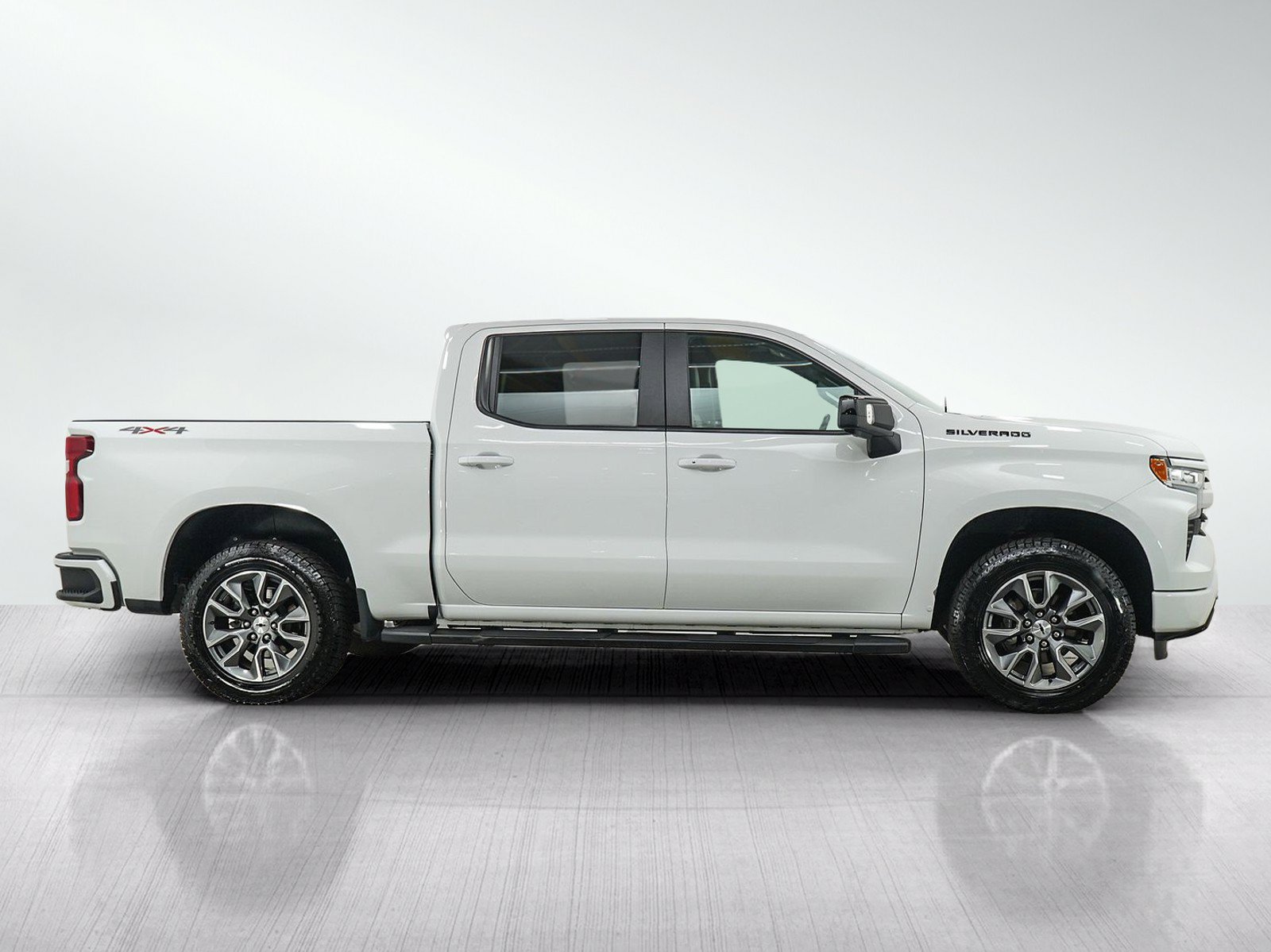 Used 2024 Chevrolet Silverado 1500 RST w/ True North Edition Plus AWD/4WD image 7