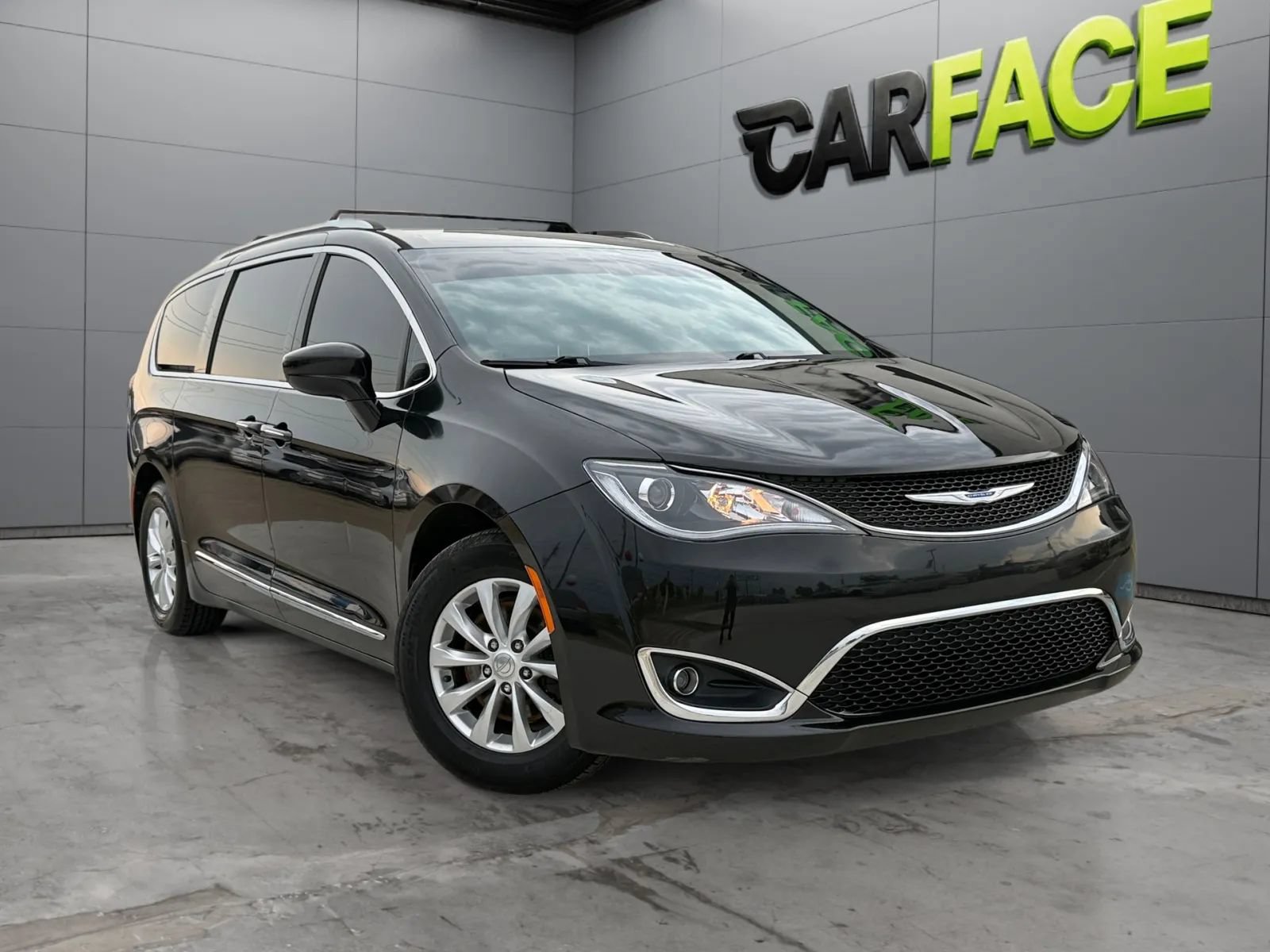 Used 2019 Chrysler Pacifica Touring-L
