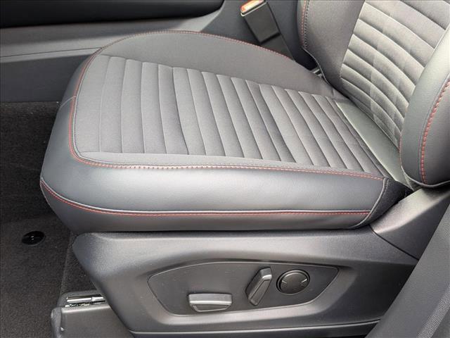 New 2026 Ford Explorer ST-Line image 4