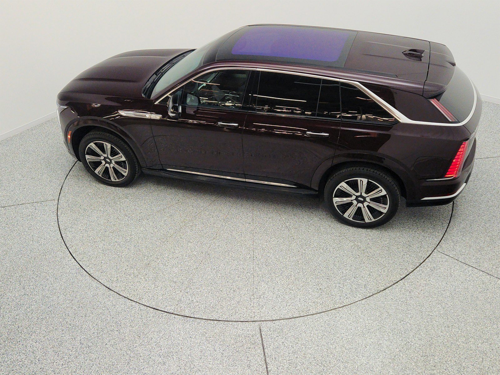 Used 2025 Cadillac Escalade IQ Luxury 2 w/ LPO, Premium Carpet Package AWD/4WD image 29