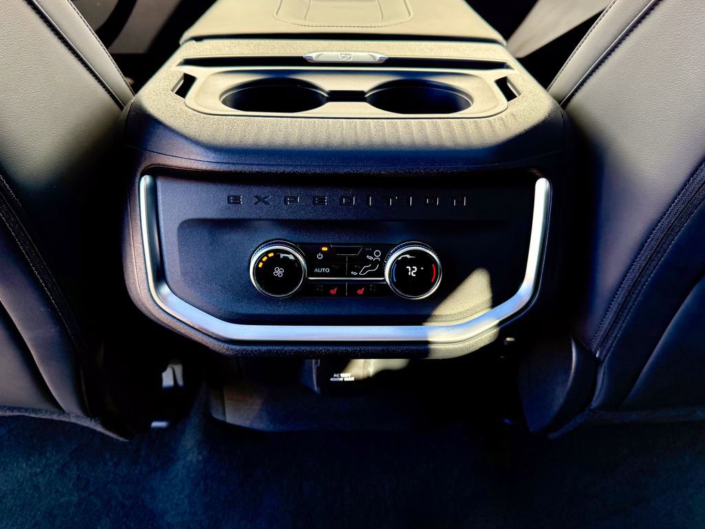 New 2025 Ford Expedition Platinum w/ Stealth Performance Package image 42