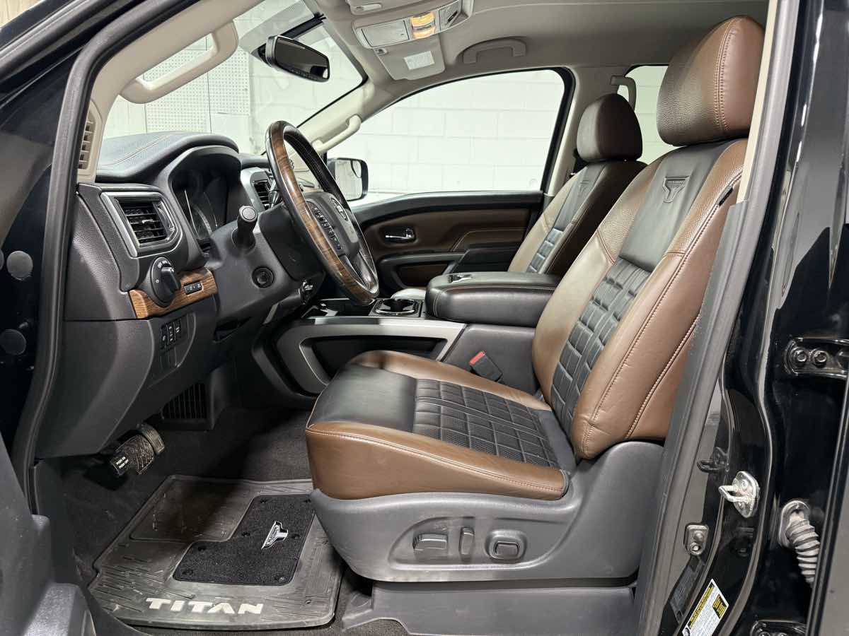 Used 2018 Nissan Titan Platinum Reserve w/ Platinum Utility Package AWD/4WD image 8