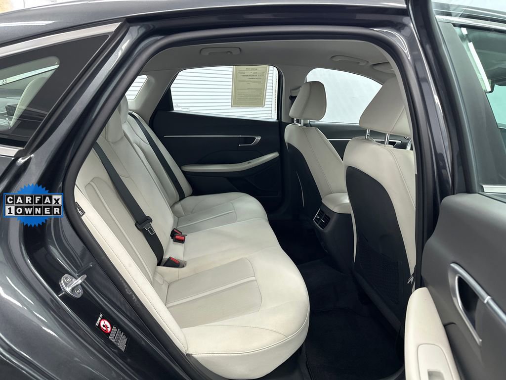 Used 2022 Hyundai Sonata SEL image 16