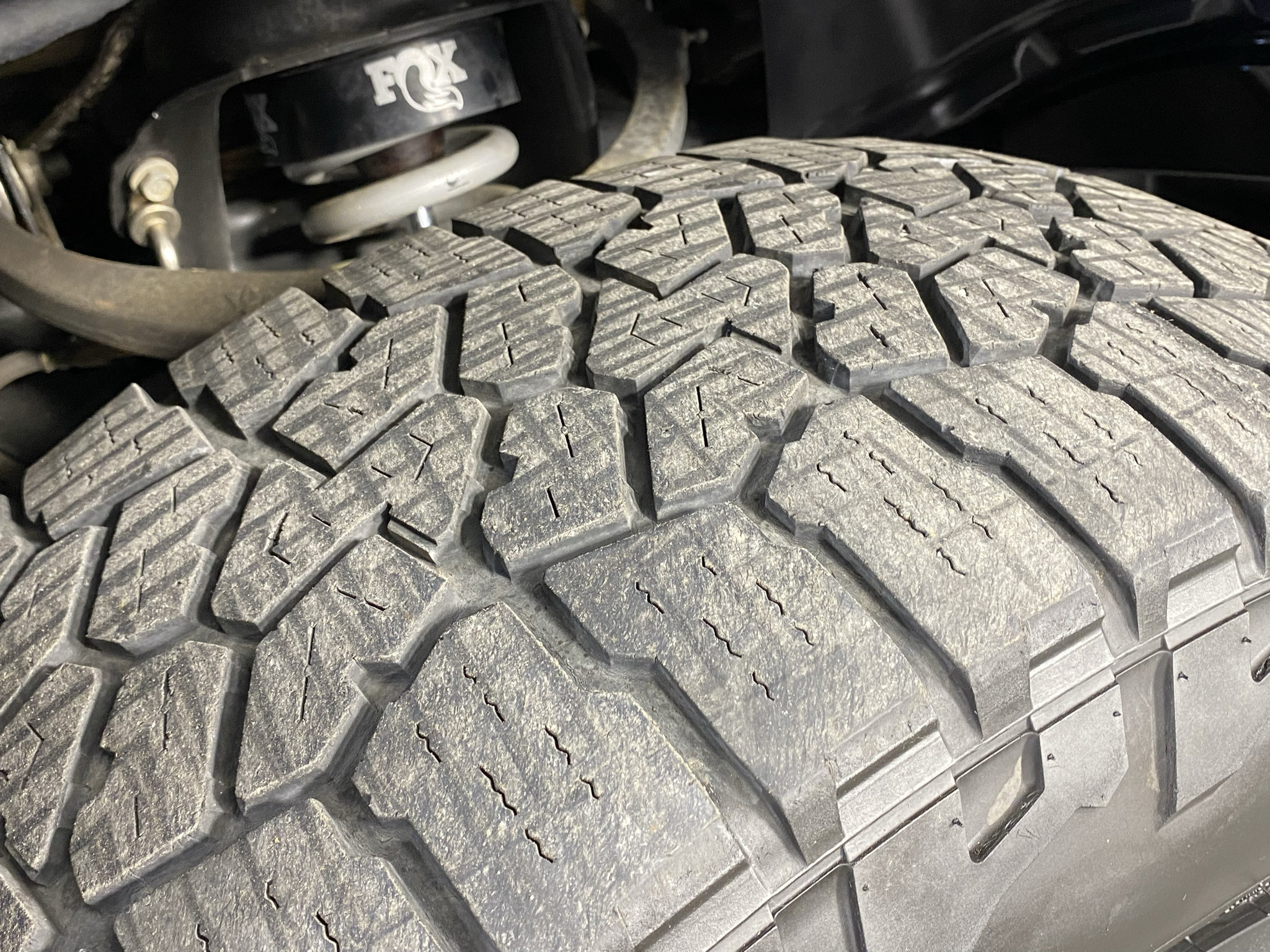 Used 2019 RAM 1500 Laramie AWD/4WD image 13