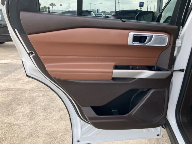 Used 2022 Ford Explorer King Ranch w/ Technology Package AWD/4WD image 21