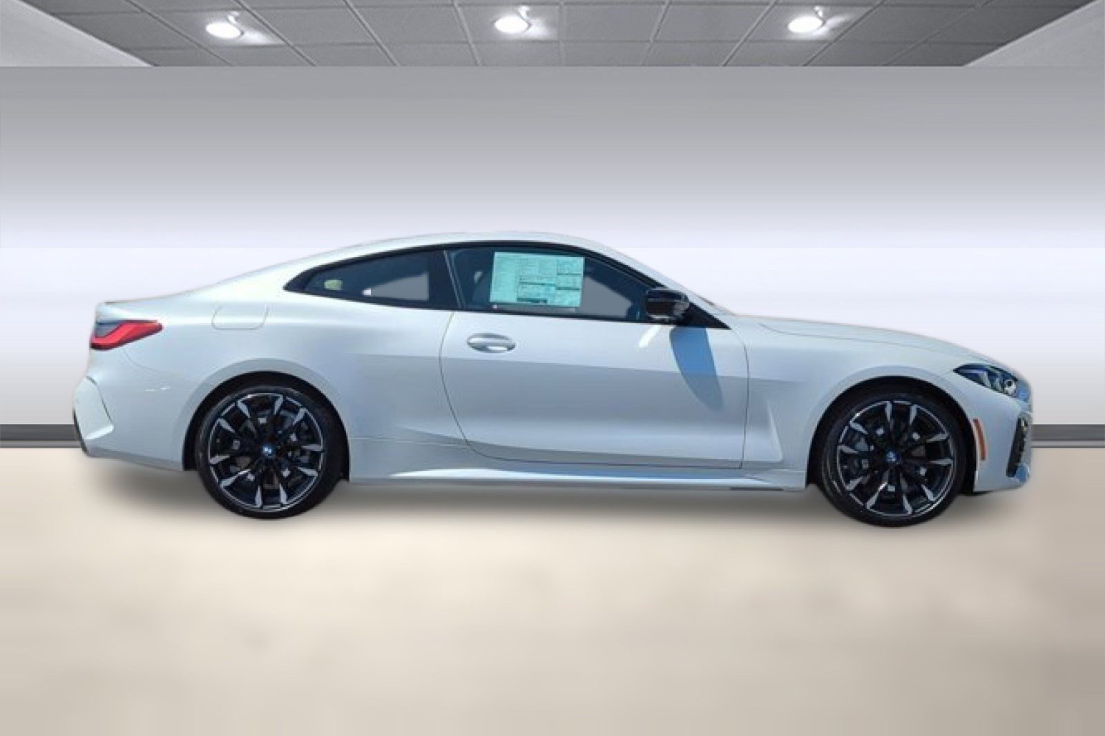 Used 2025 BMW 430i Coupe w/ M Sport Package RWD image 8
