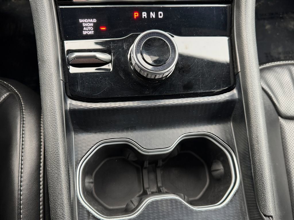 Used 2024 Jeep Grand Cherokee L Limited w/ Luxury Tech Group II image 21