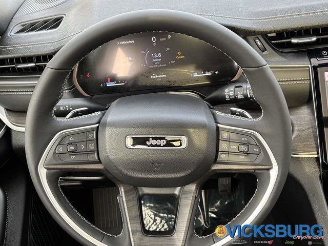 New 2025 Jeep Grand Cherokee Limited image 7