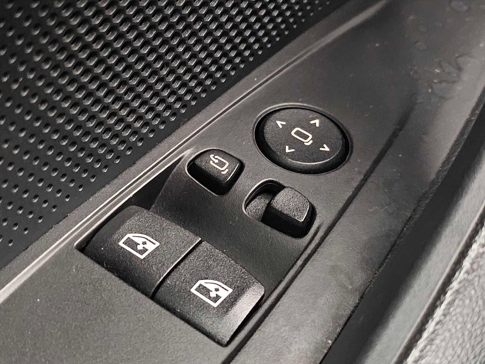 Used 2024 BMW 430i xDrive Coupe w/ Premium Package image 53