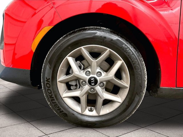 Used 2021 Kia Soul S FWD image 8