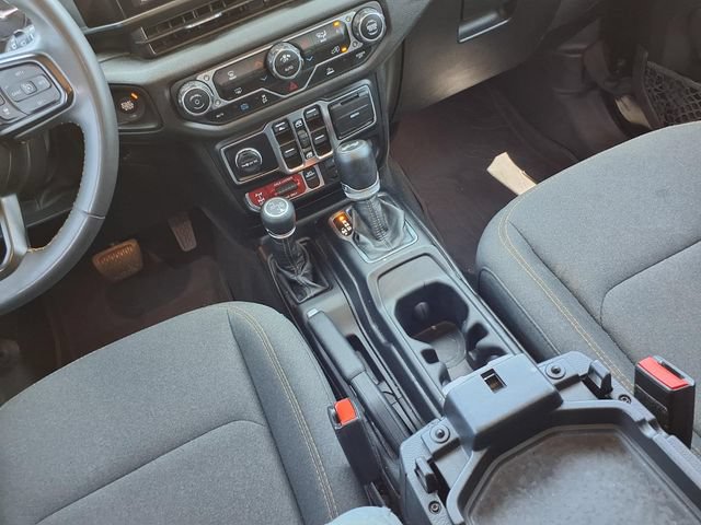 Used 2024 Jeep Wrangler Unlimited AWD/4WD image 9