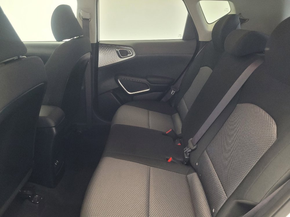 Used 2023 Kia Soul S image 18
