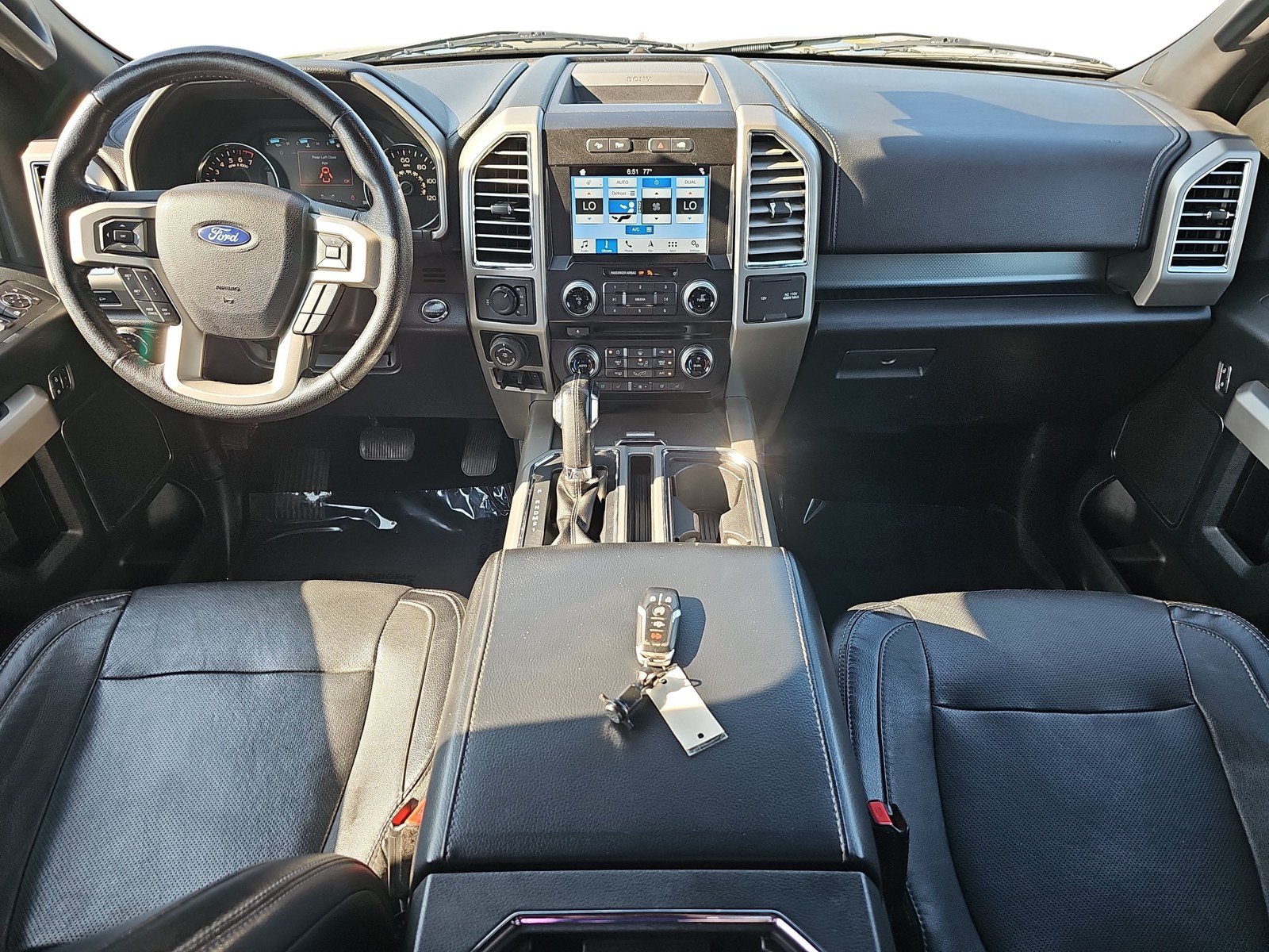 Used 2016 Ford F150 Lariat w/ Equipment Group 502A Luxury AWD/4WD image 10