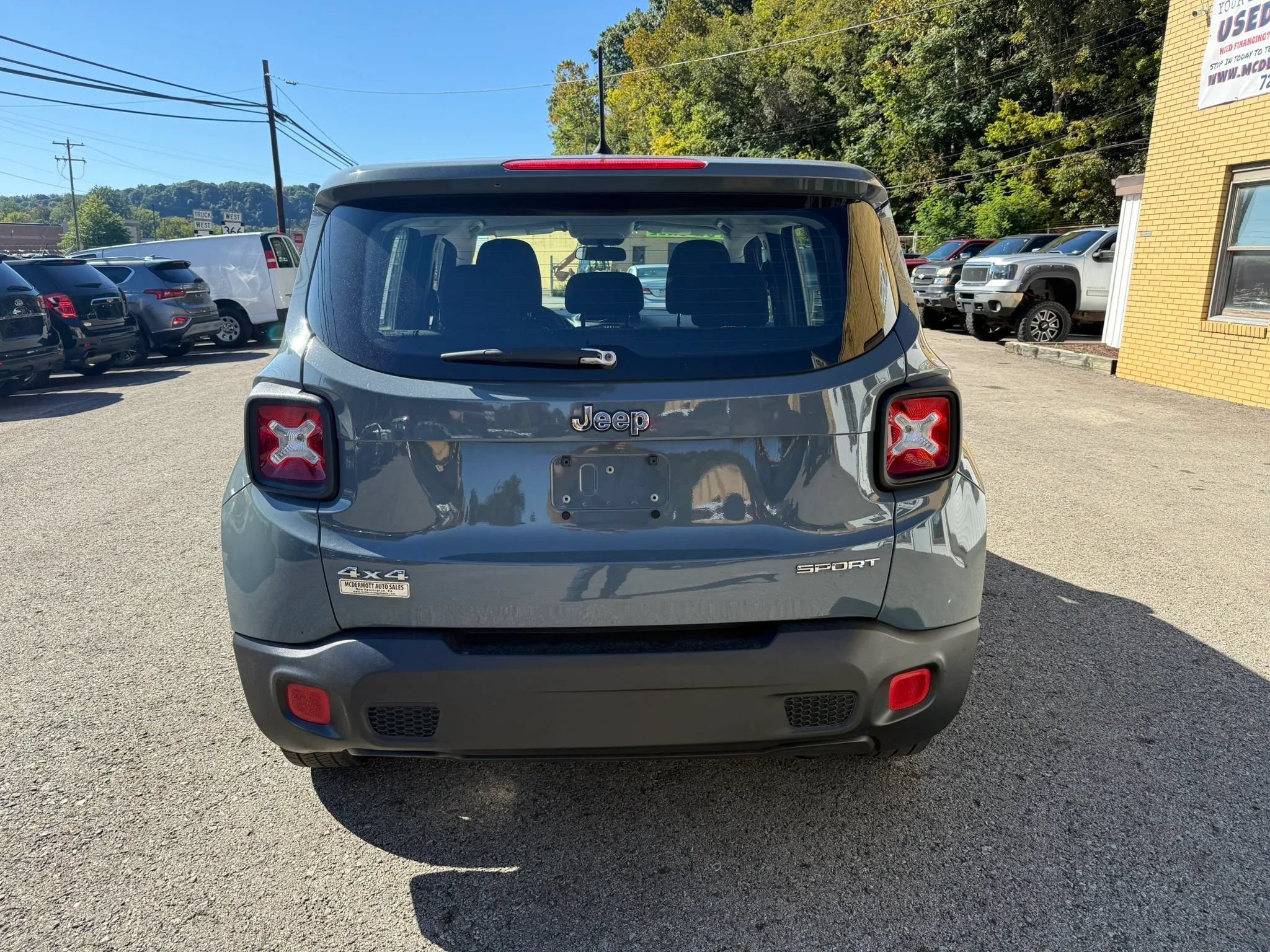 Used 2017 Jeep Renegade Sport w/ Power & Air Group AWD/4WD image 8
