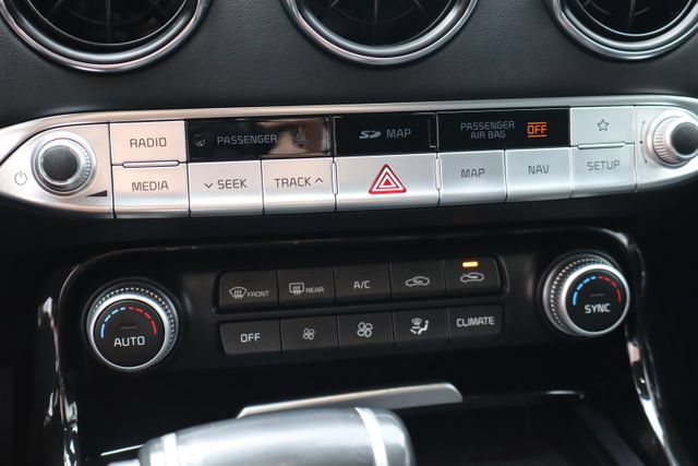 Used 2019 Kia Stinger Premium AWD/4WD image 23