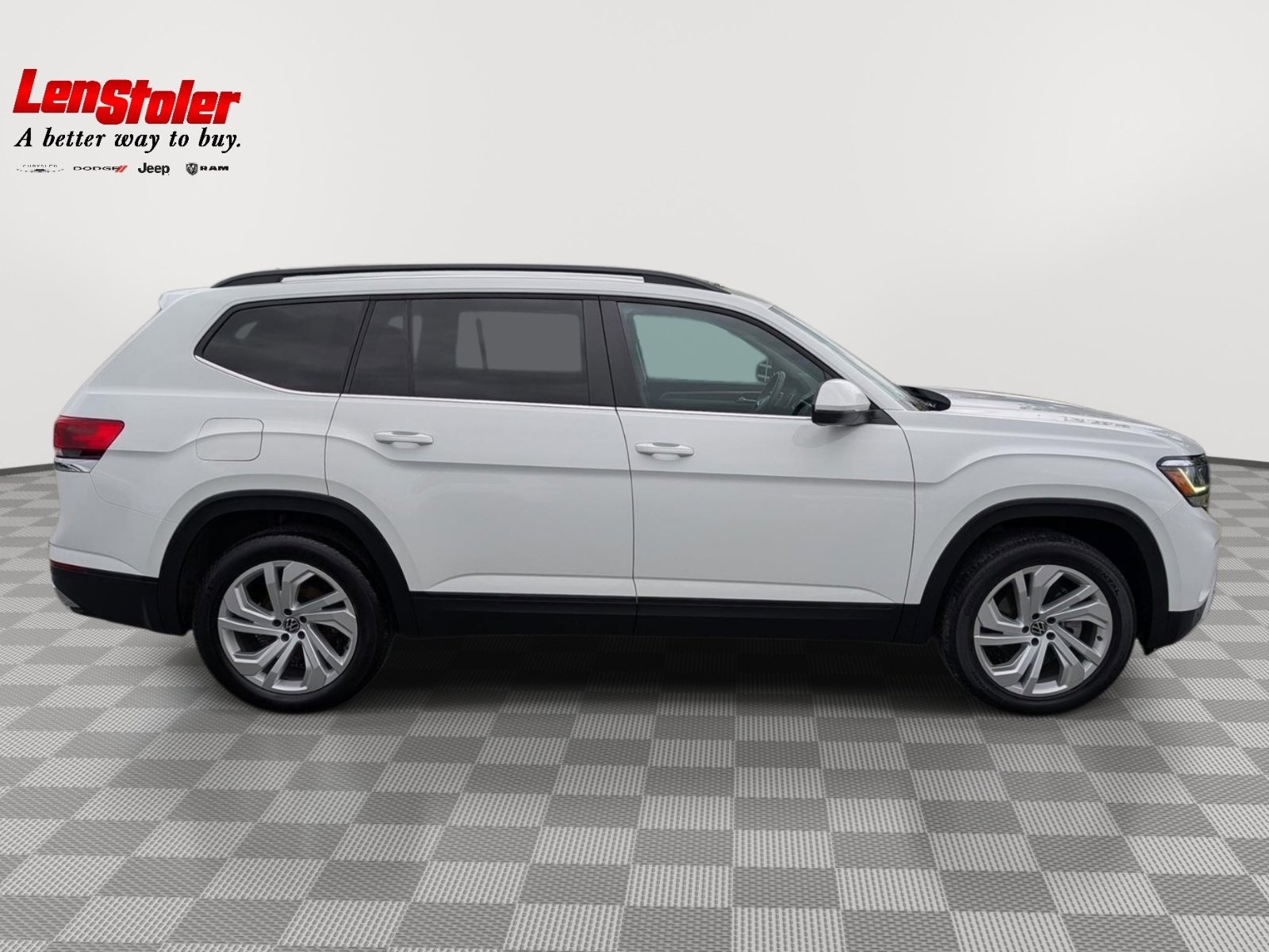Used 2021 Volkswagen Atlas SE w/ Towing Package AWD/4WD image 6