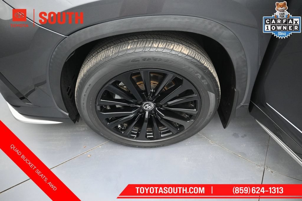 Used 2023 Toyota Highlander XSE AWD/4WD image 40