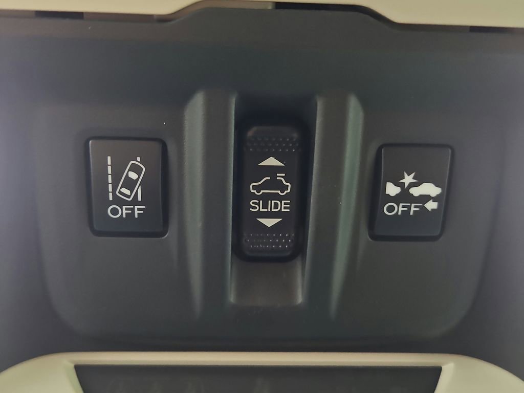 Used 2021 Subaru Forester Limited image 38