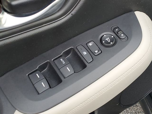 Used 2023 Honda HR-V LX image 14