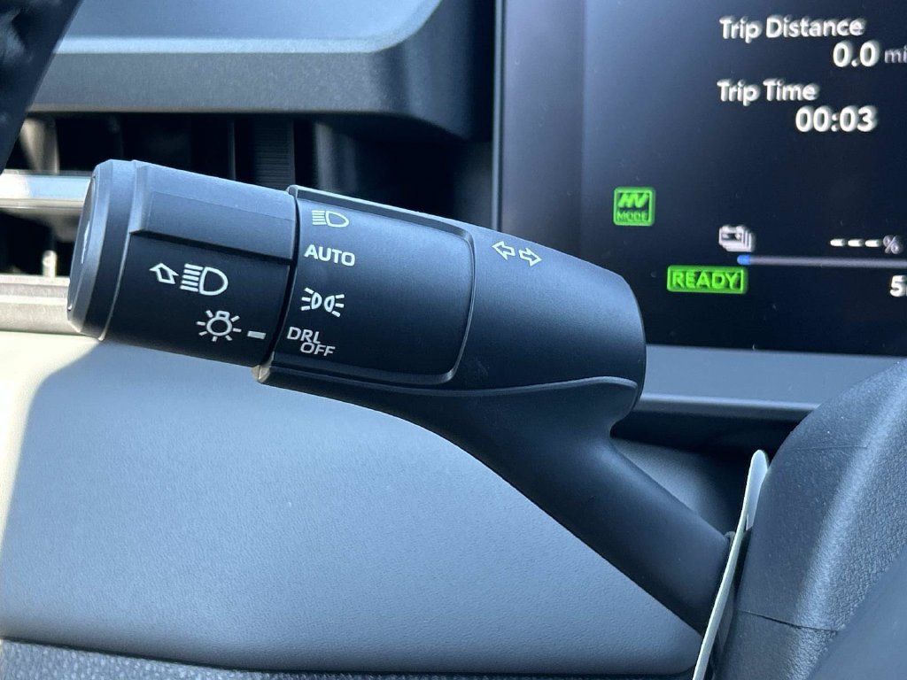 New 2026 Toyota RAV4 XSE AWD/4WD image 36