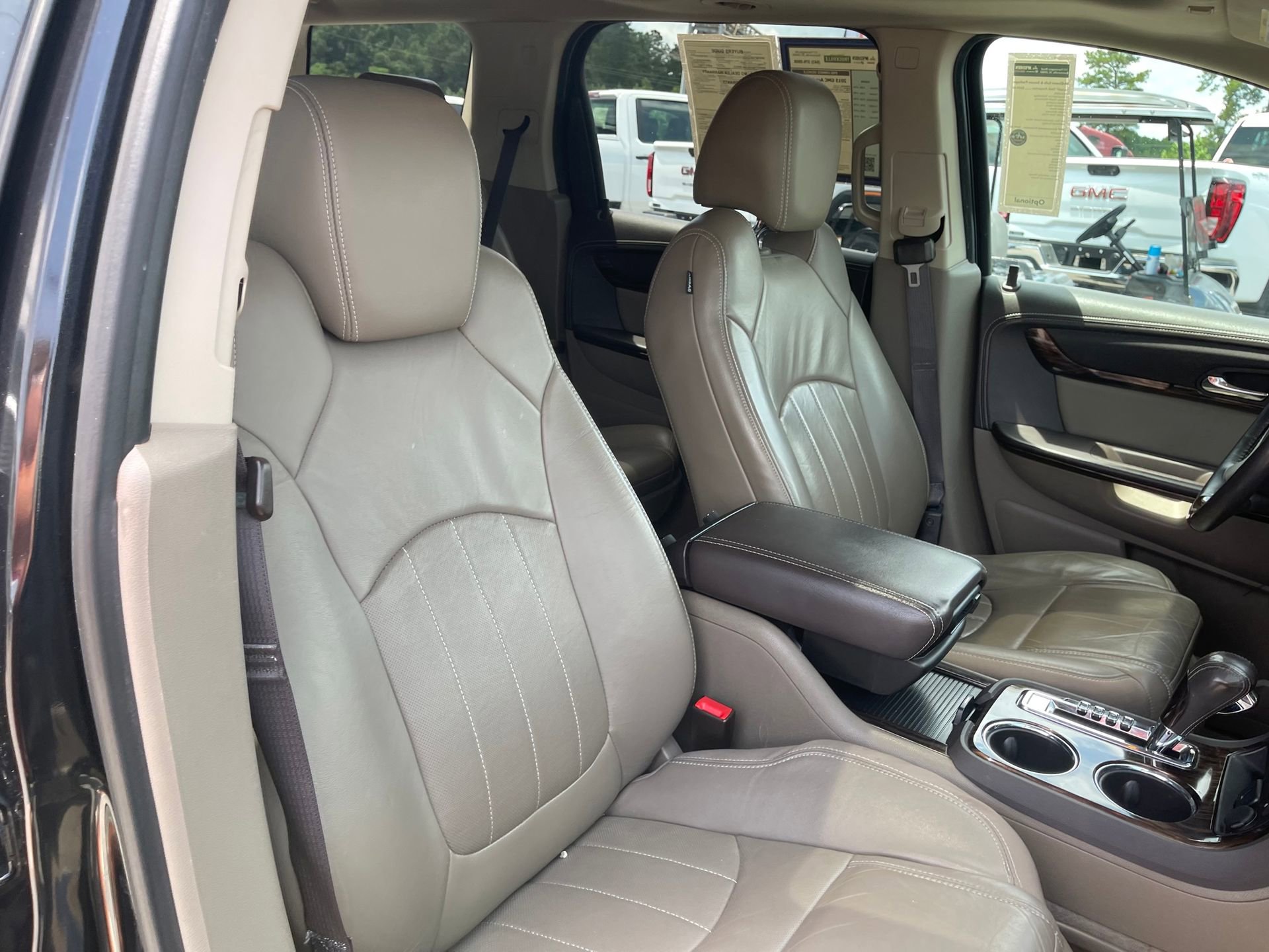 Used 2015 GMC Acadia Denali FWD image 27