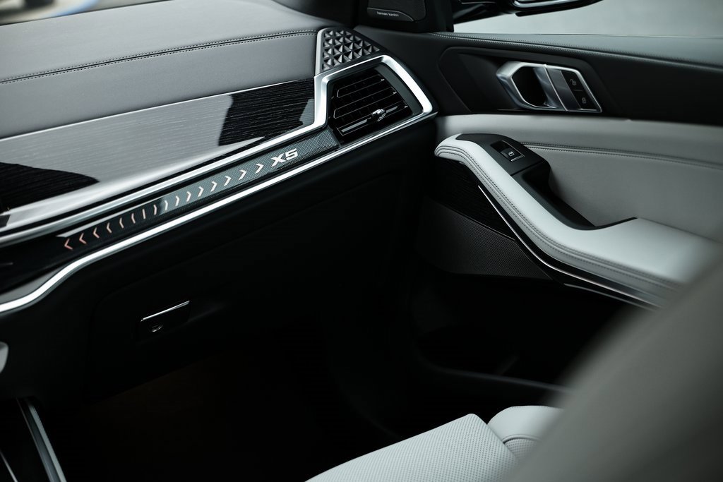 New 2026 BMW X5 xDrive40i w/ Executive Package image 29