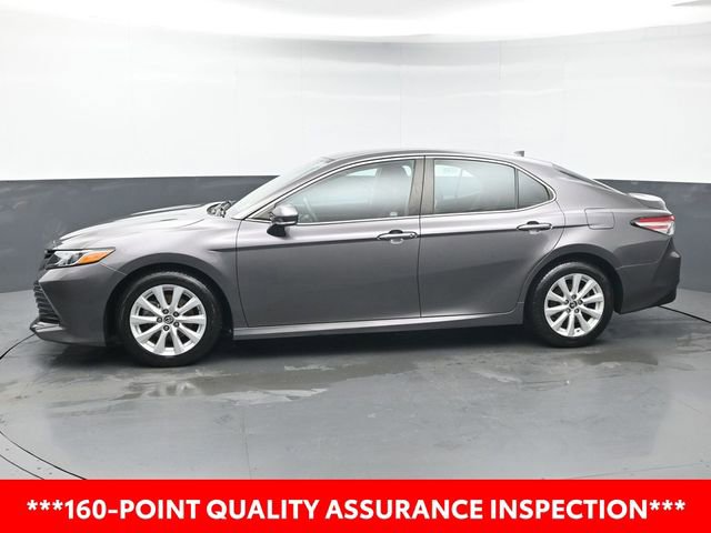 Used 2019 Toyota Camry LE w/ Convenience Package FWD image 2