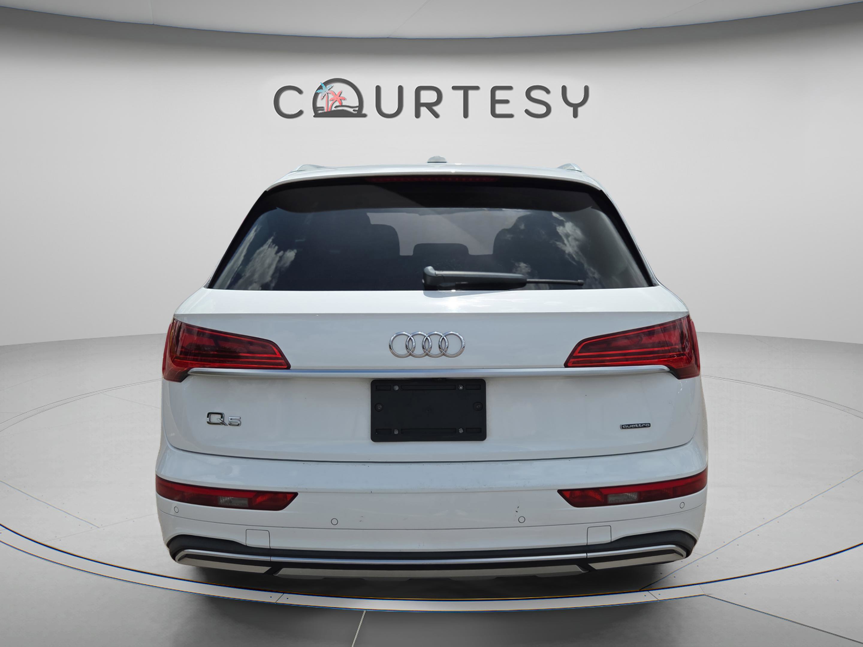 Used 2021 Audi Q5 2.0T Premium Plus AWD/4WD image 4