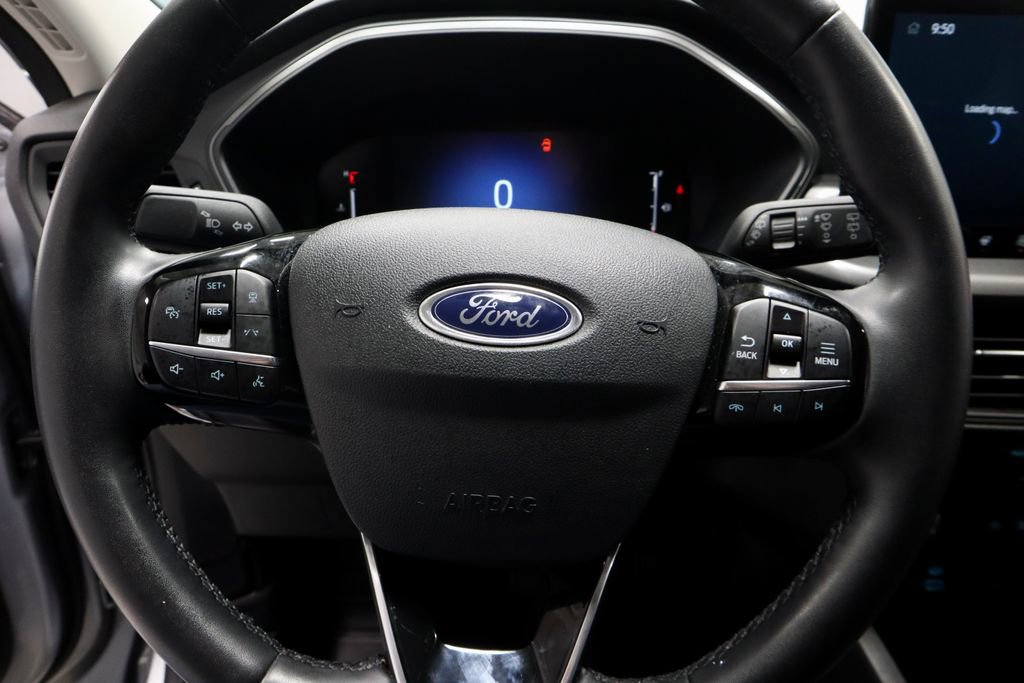 Certified 2023 Ford Escape SE w/ Class II Trailer Tow Package image 32