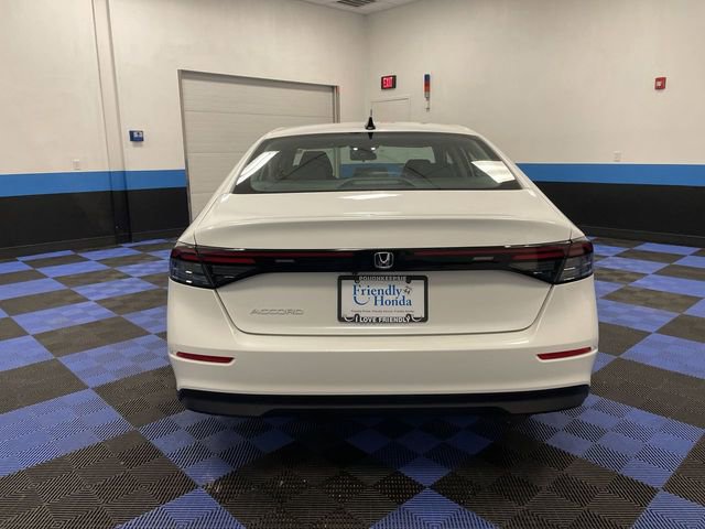 Used 2025 Honda Accord SE image 23