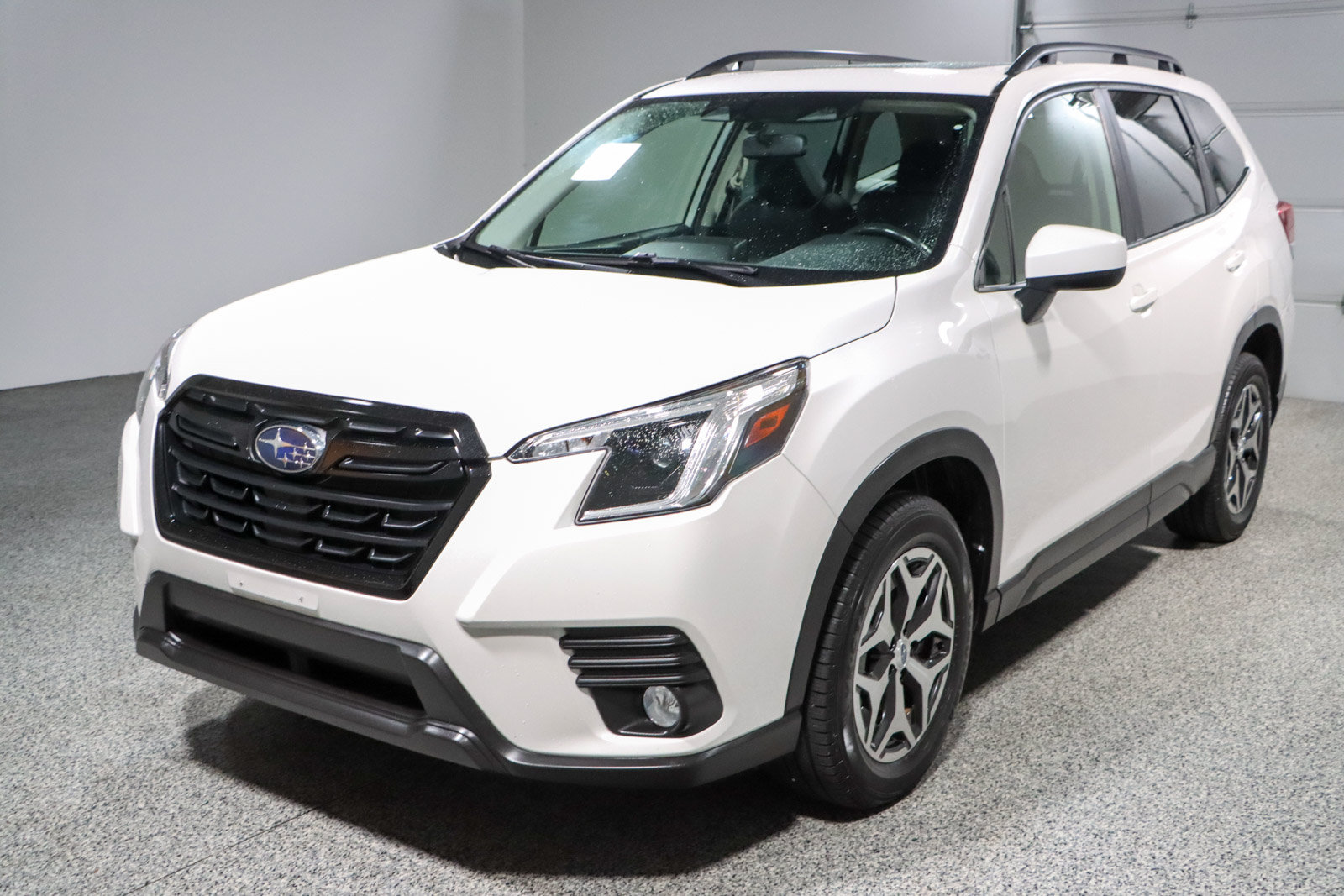 Used 2022 Subaru Forester Premium AWD/4WD image 32