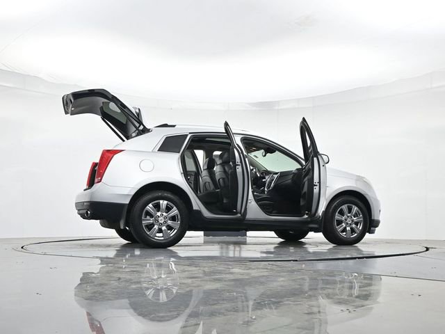 Used 2016 Cadillac SRX Luxury w/ Driver Awareness Package AWD/4WD image 47